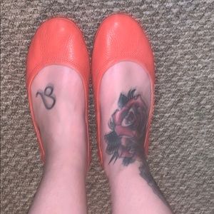 Orange ballerina flats Vince Camuto